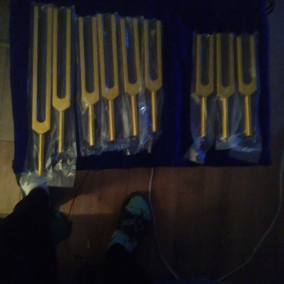 Tuning forks - Picture 2 of 2